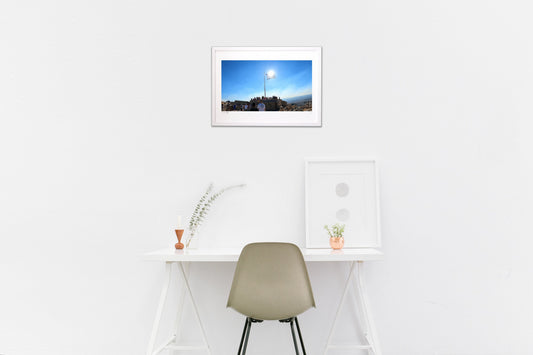 アテネ 砦にはためく国旗