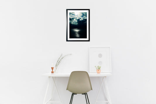 天から降り注ぐ光のシャワー