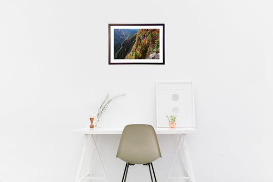 横)山岳紅葉の風景