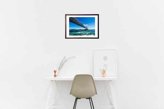 青空と碧い海と吊り橋