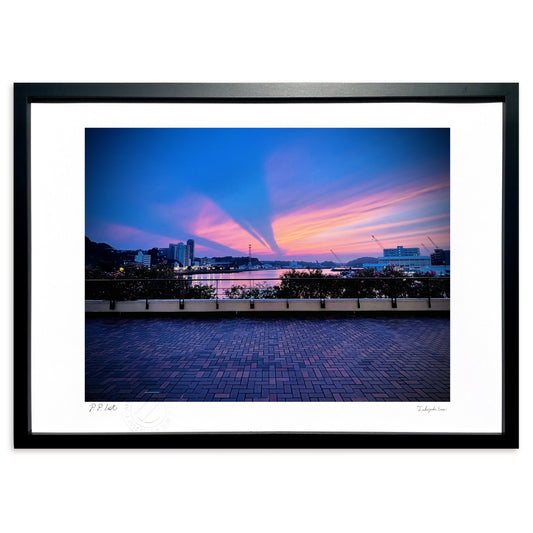 Blue Beam over the Yokosuka Bay