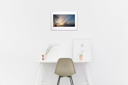 写真 太陽光線 夏の夕暮れ