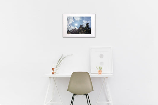 香取神宮本殿と空