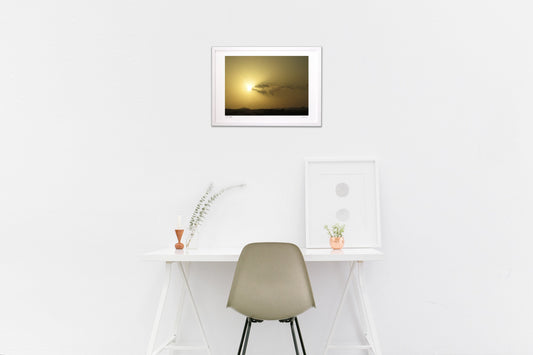 写真　金色の龍雲