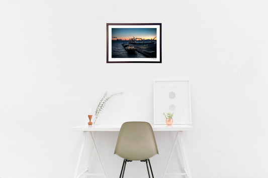 冬の豊橋港の夕暮れ