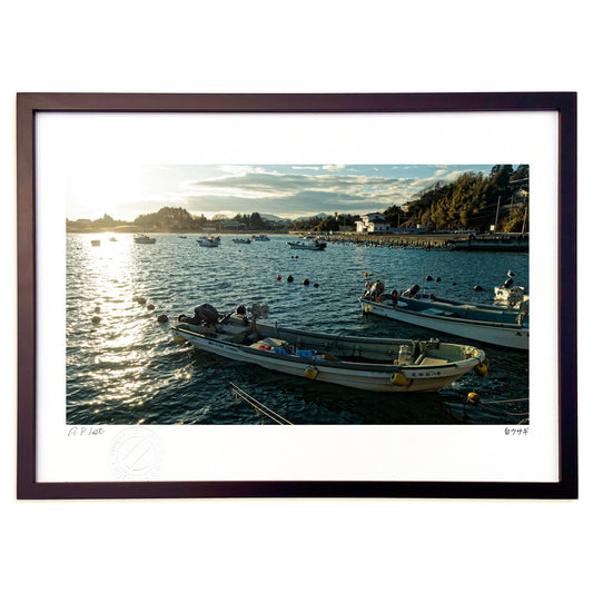 昼下がりの漁港